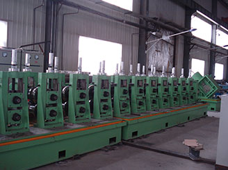 LW400冷彎型鋼設(shè)備